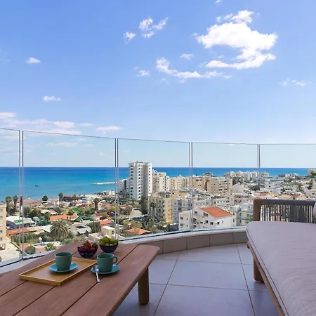 1003 At Althea דירה *